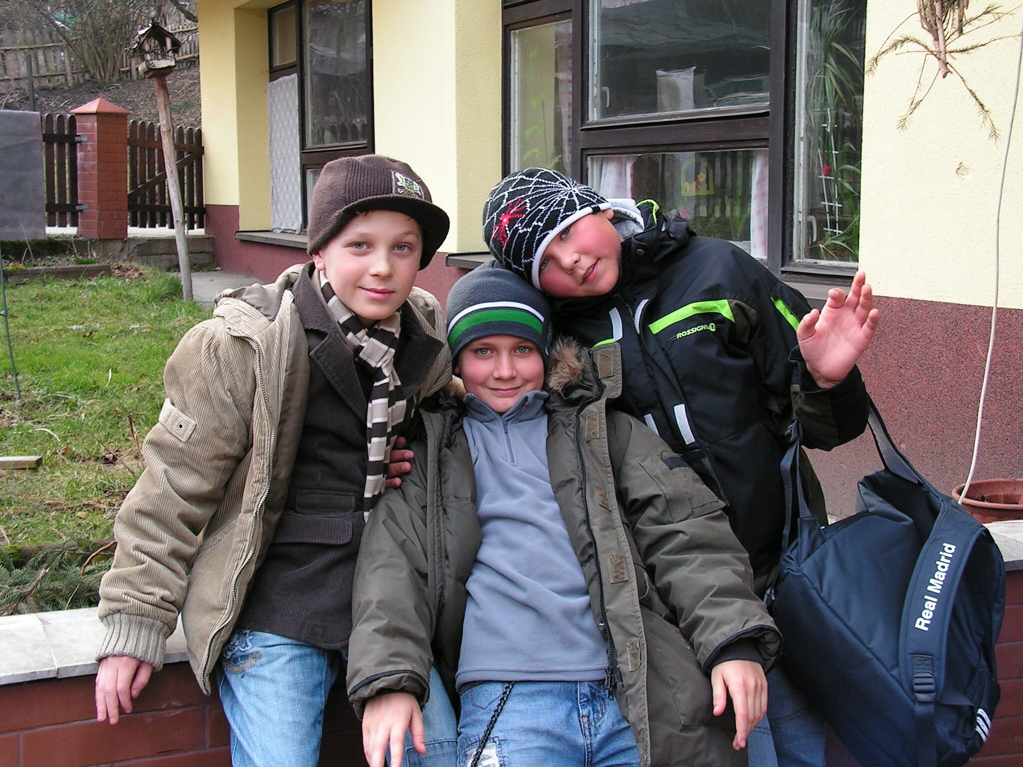 zdjęcie z galerii „WISŁA 2” — szkoła tenisa ziemnego / nauka tenisa / treningi / turnieje / obozy — Sosnowiecka Szkoła Tenisa Ziemnego — korty tenisowe przy al. Mireckiego 4 w Sosn